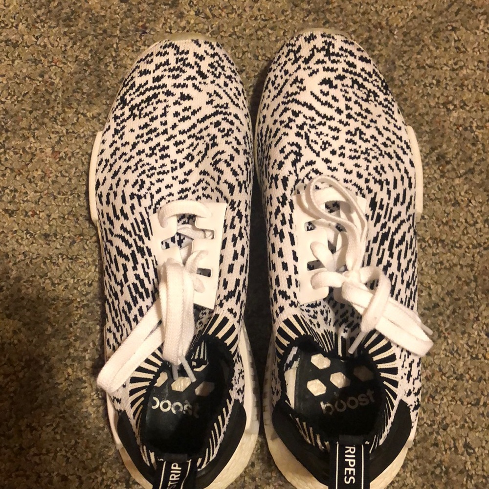 Adidas NMD_R1 PK 
“SASHIKO”